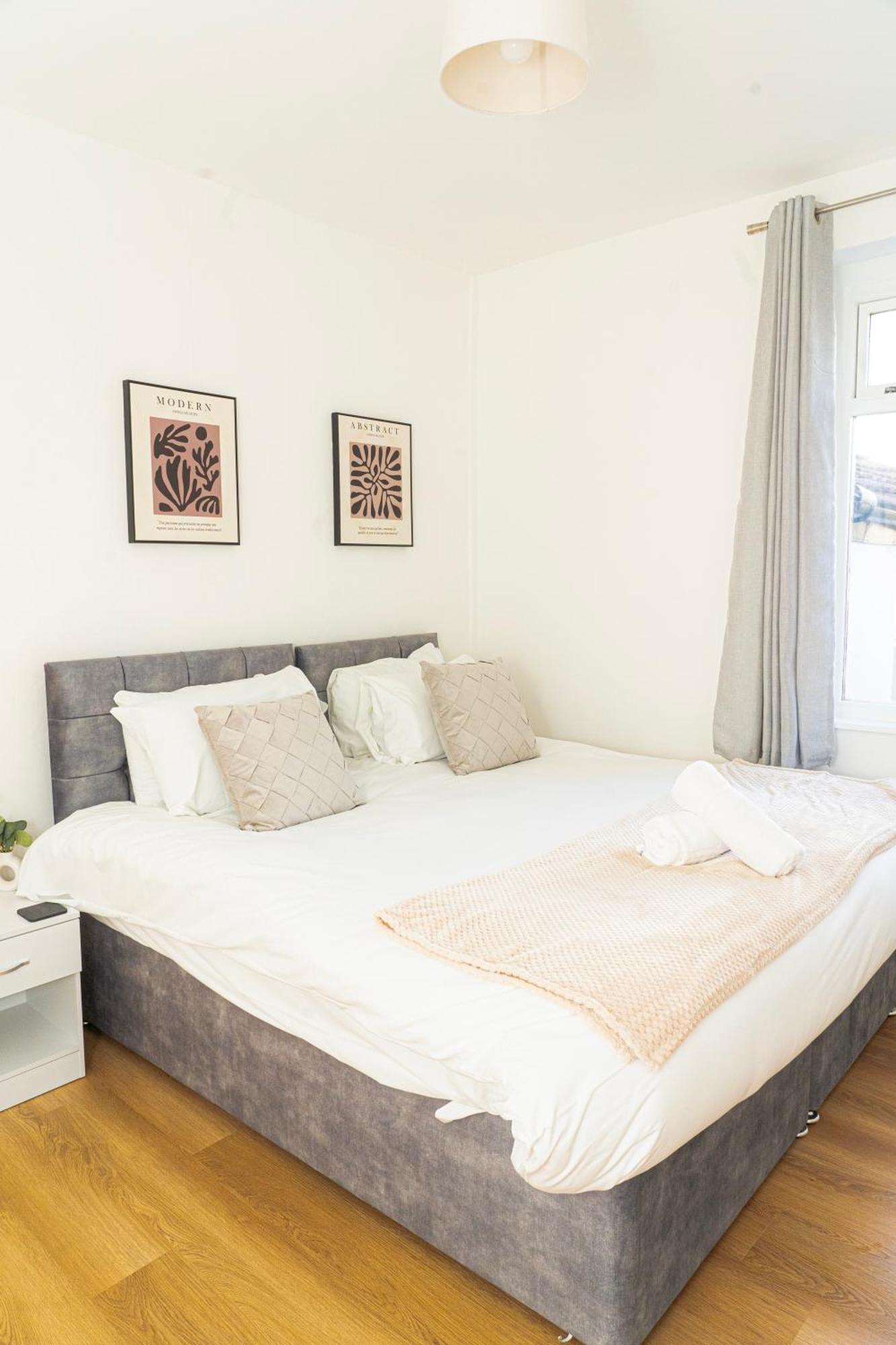 Mideyah Stays - 3 Bed Comfy House 卡迪夫 外观 照片